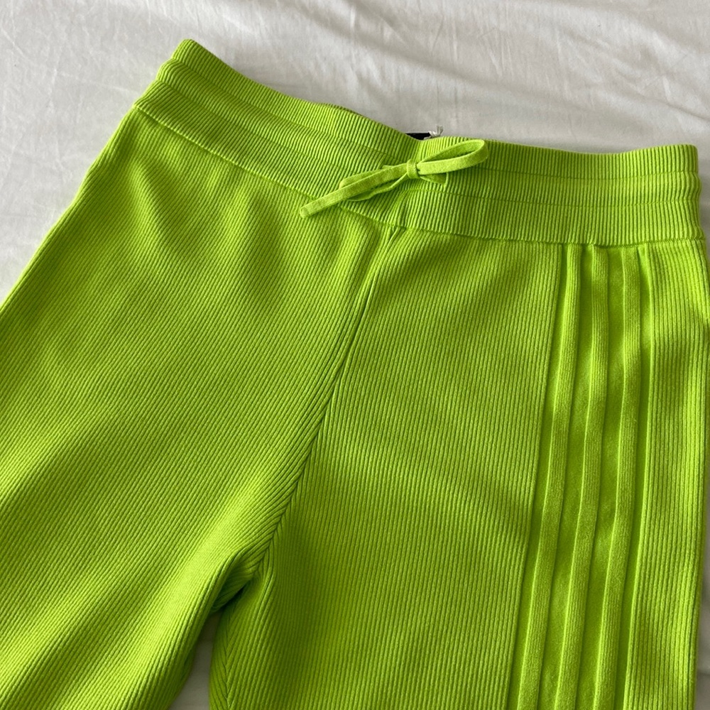 ADIDAS X IVY PARK
Sweatpants